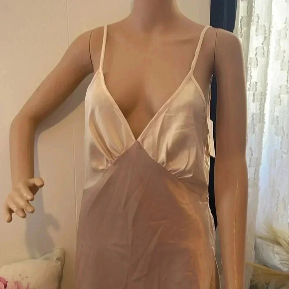 Peppermayo mini dress - Picture 4 of 13